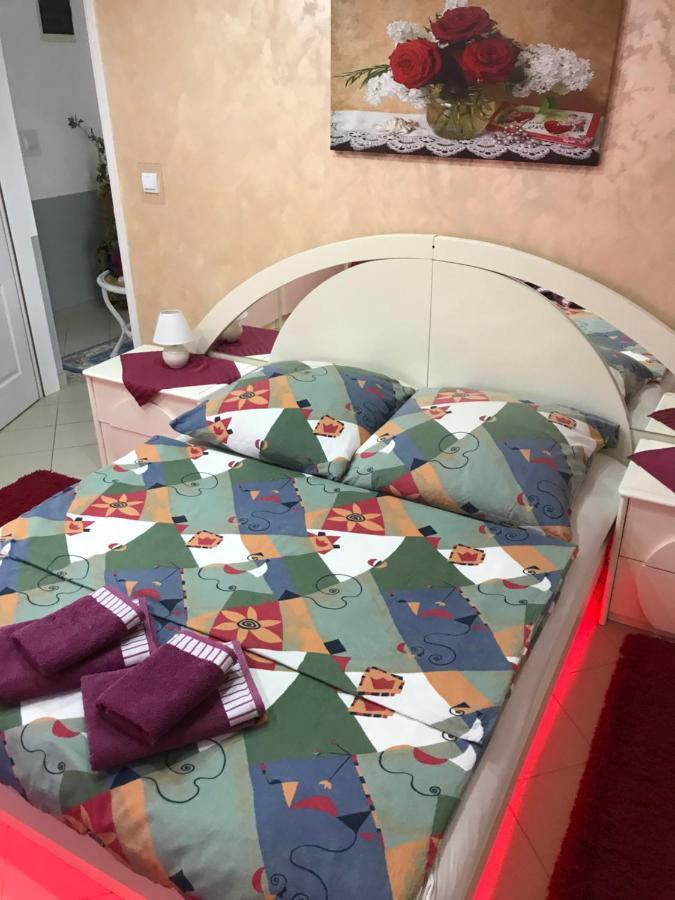 Guesthouse Rebel Deliblato Екстер'єр фото