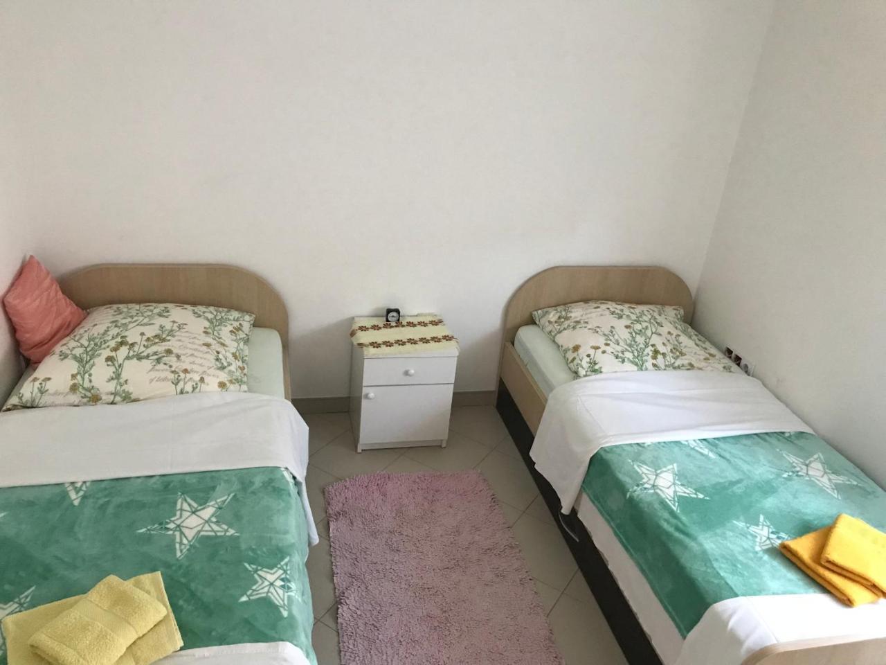 Guesthouse Rebel Deliblato Екстер'єр фото