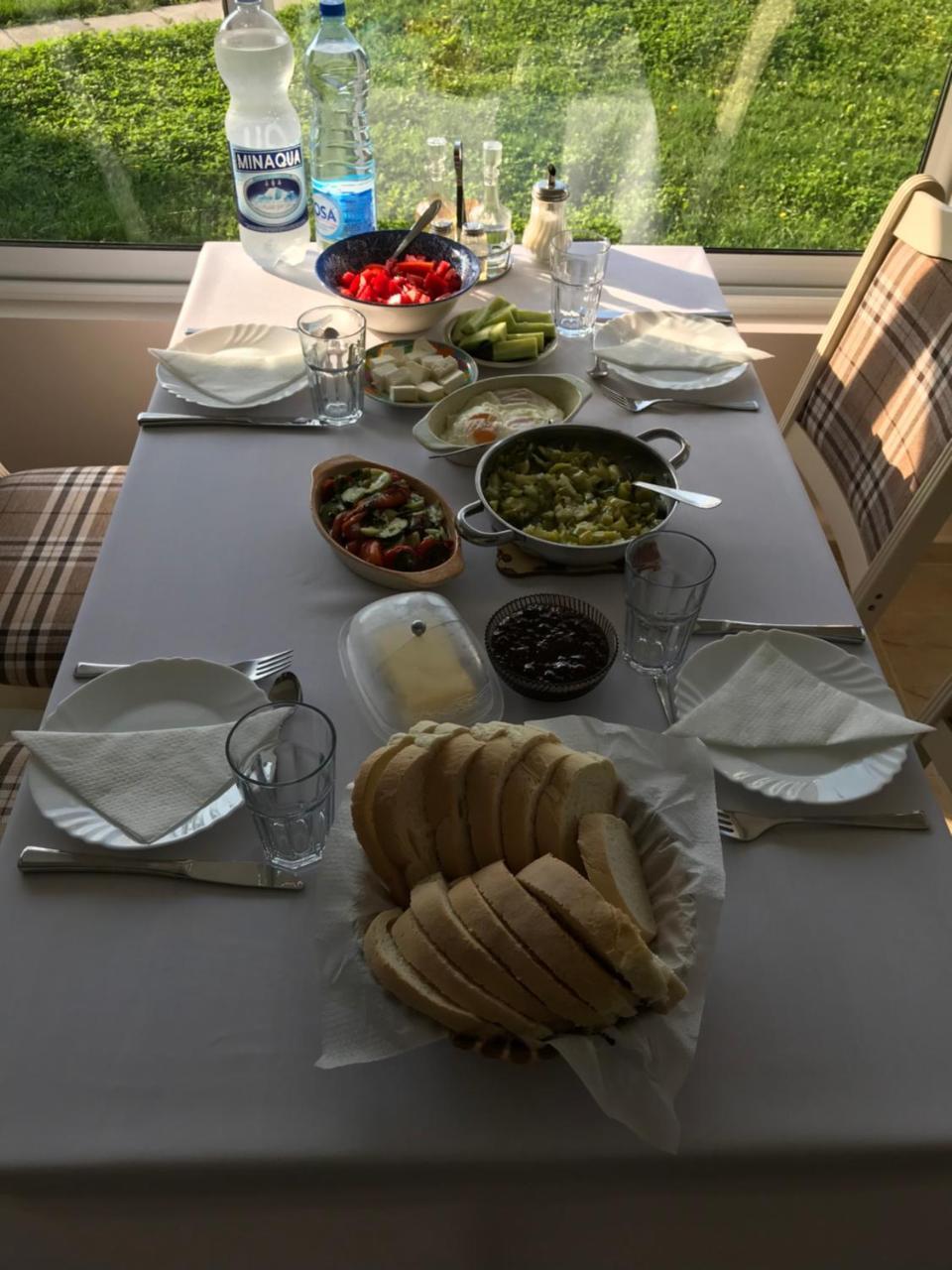 Guesthouse Rebel Deliblato Екстер'єр фото